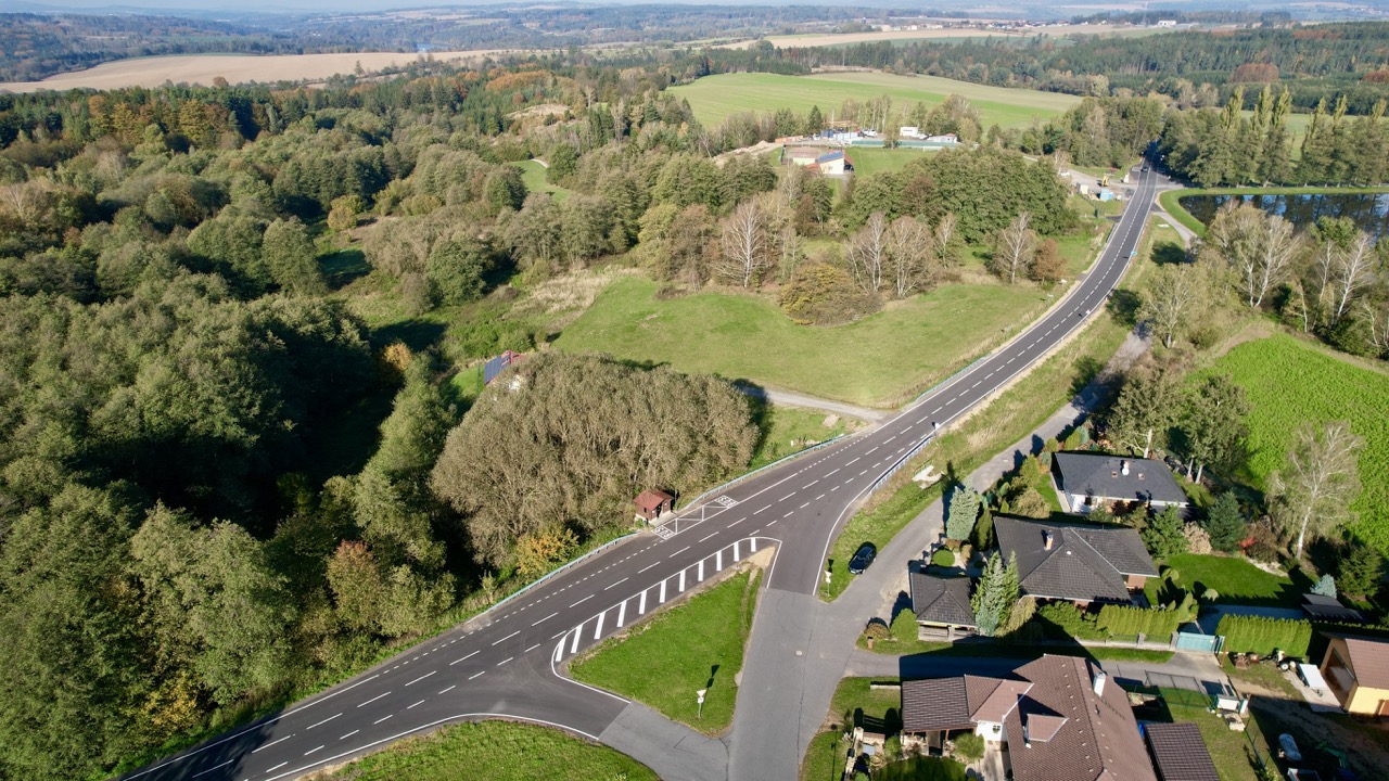 Silnice II/130 – rekonstrukce úseku D1 – Ledeč nad Sázavou - Straßen- und Brückenbau